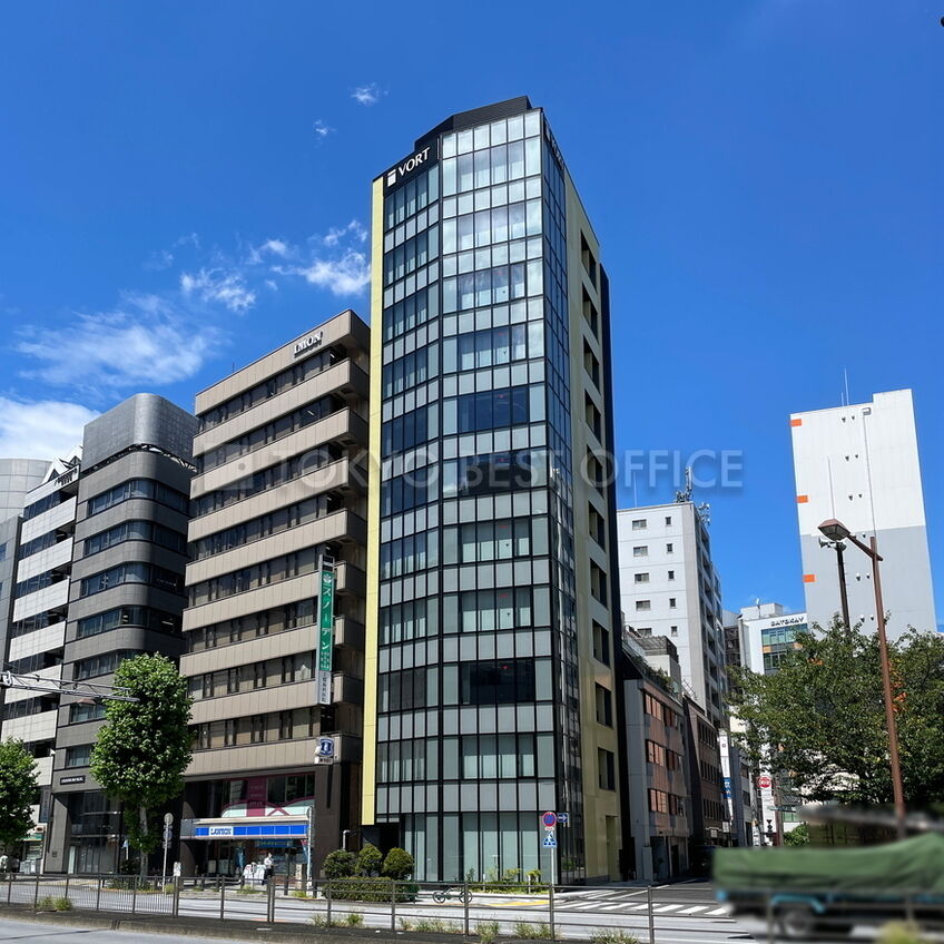 large_e69b10d3-9fd8-496d-8da5-