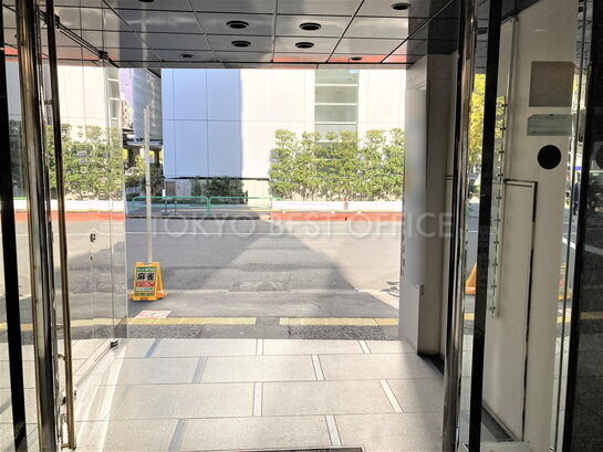 エントランスホール②