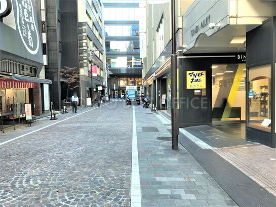 ビル周辺風景②