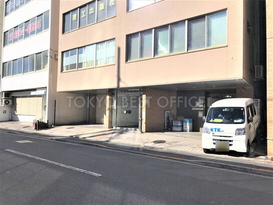 ビル周辺風景③
