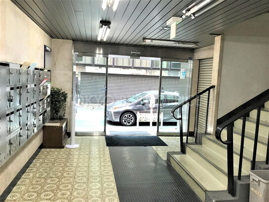 エントランスホール④