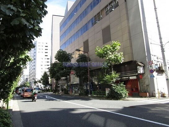 ビル周辺風景③