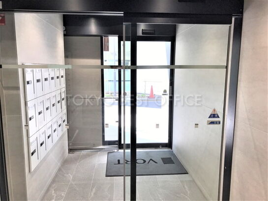 エントランスホール①