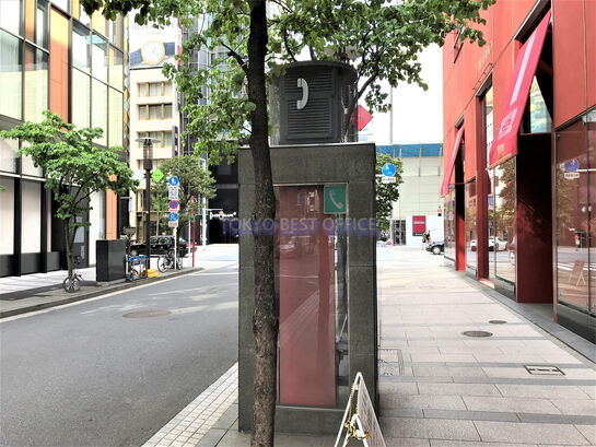 ビル周辺風景①