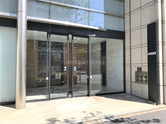 ビルエントランス