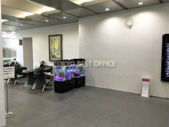 エントランスホール