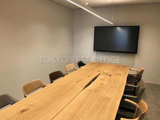 ラウンジ内会議室②
