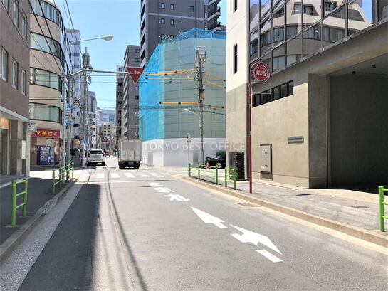 ビル周辺風景②