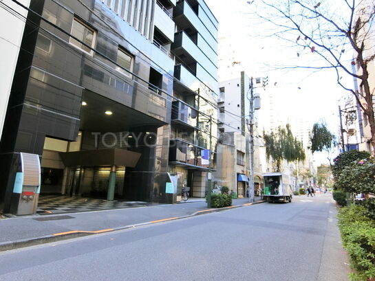 ビル周辺風景②