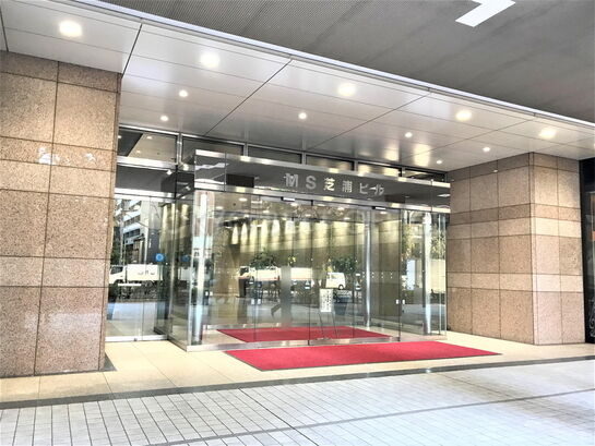 ビルエントランス②