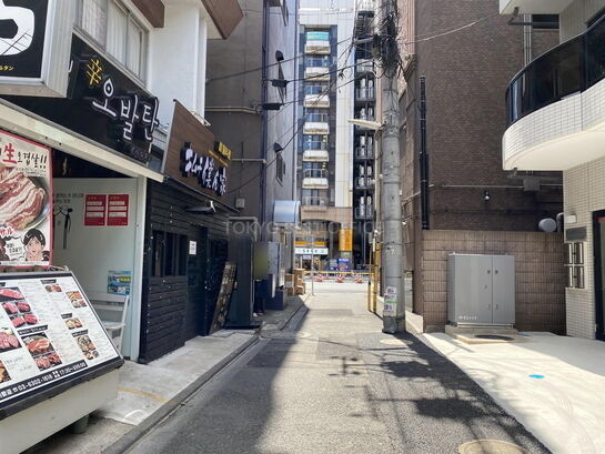 ビル周辺風景①