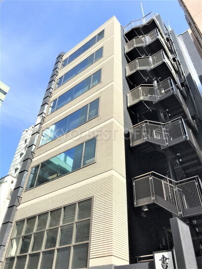 VORT御茶ノ水外観①