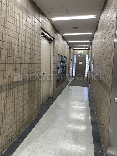 1階 メールボックス