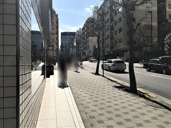 ビル周辺風景①