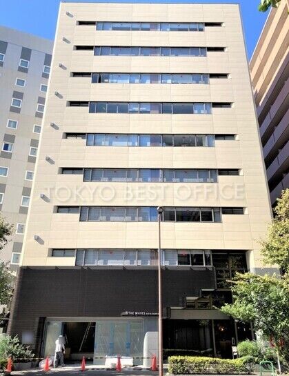 THE WAVES AKIHABARA外観②