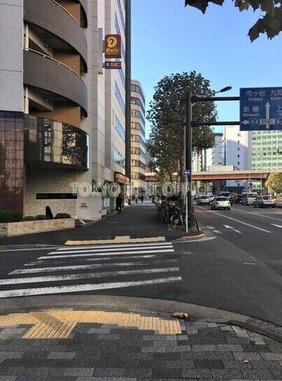 ビル周辺風景③