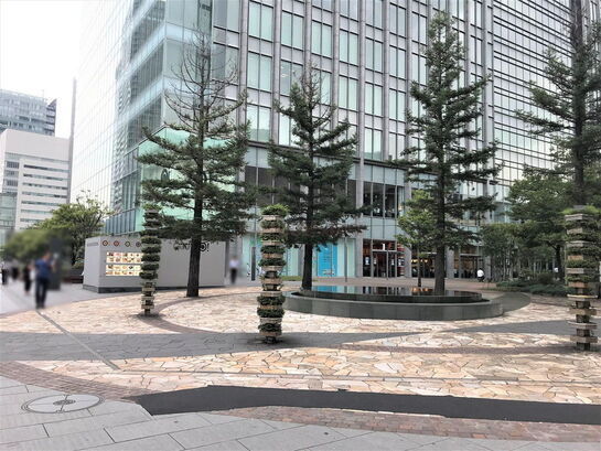 ビル周辺風景①