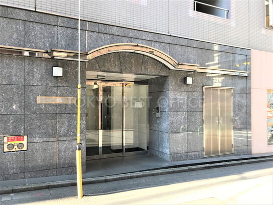 ビルエントランス②