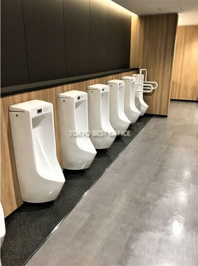 17階男性用トイレ②