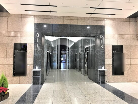 エントランスホール②