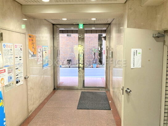 エントランスホール②