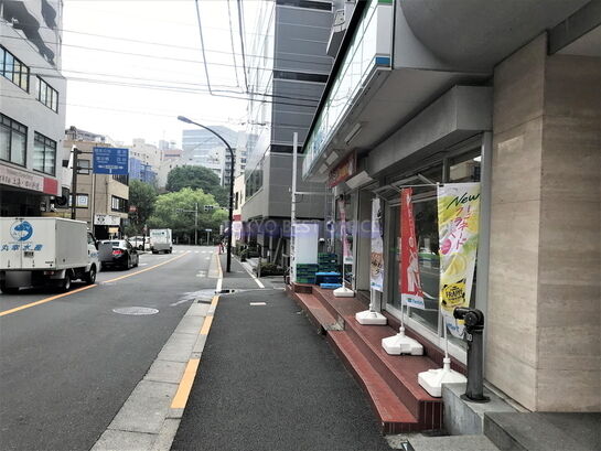 ビル周辺風景②