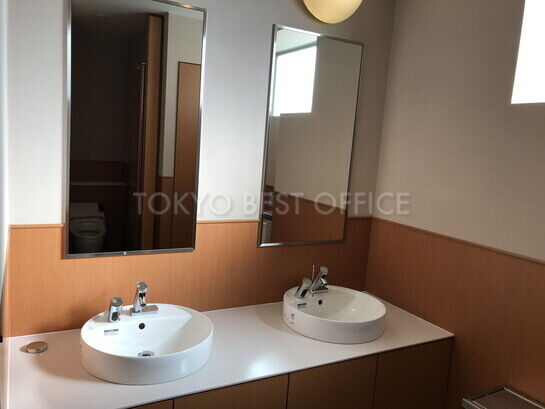 女性用トイレ洗面台