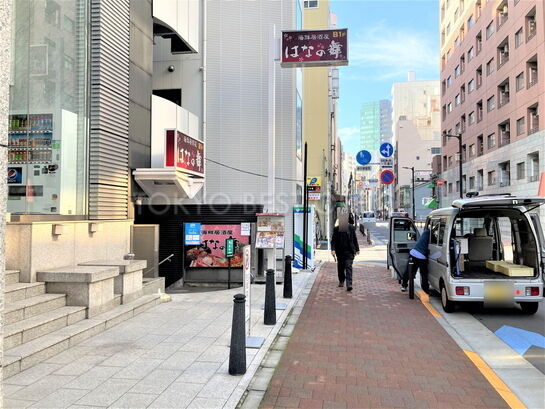 ビル周辺風景②