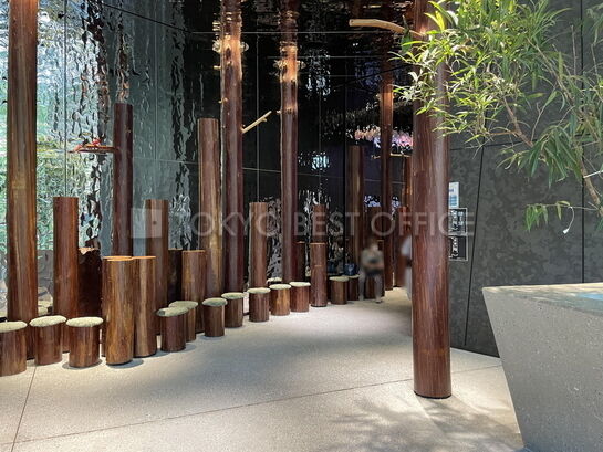 エントランスホール