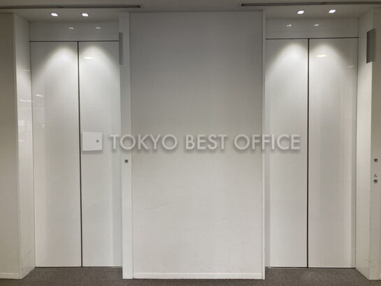 貸室階　エレベーター