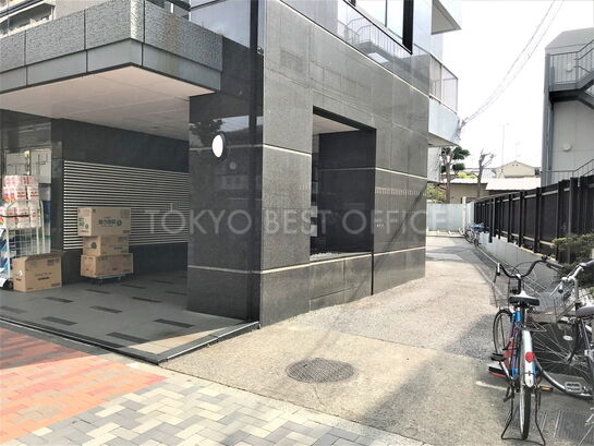 ビル周辺風景④