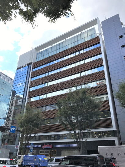 FRAME日本橋外観②