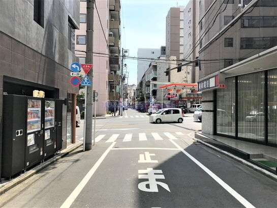 ビル周辺風景①