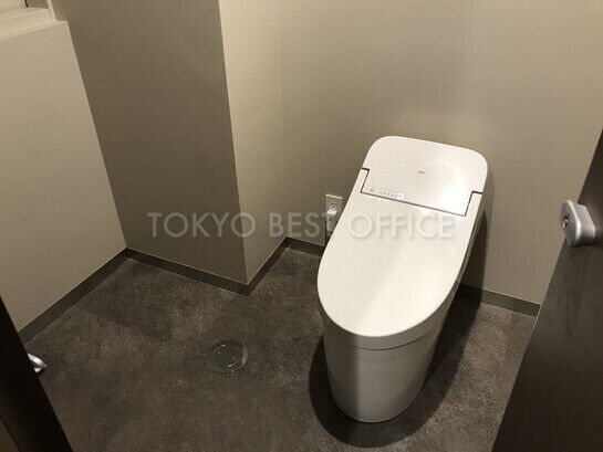 女性用トイレ③