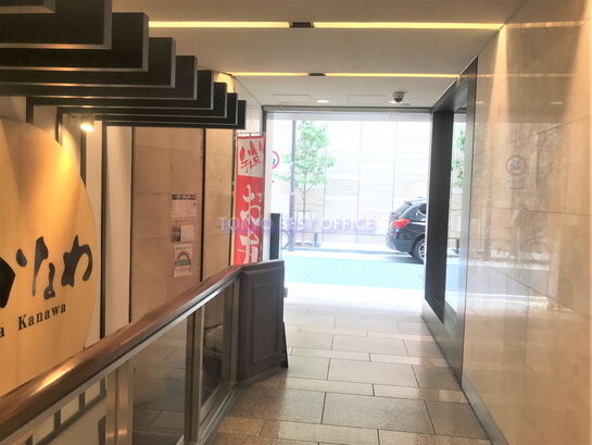 エントランスホール