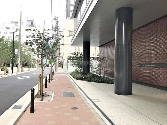 ビル周辺風景③