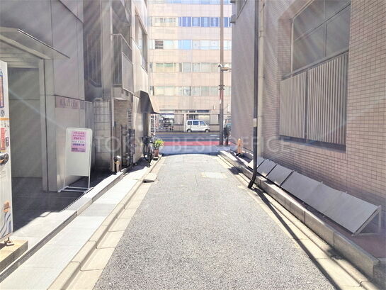 ビル周辺風景③