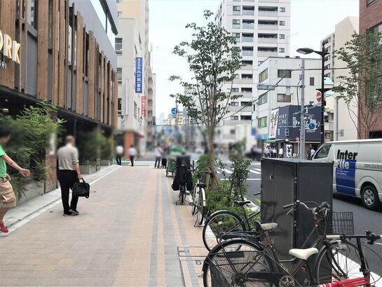 ビル周辺風景③