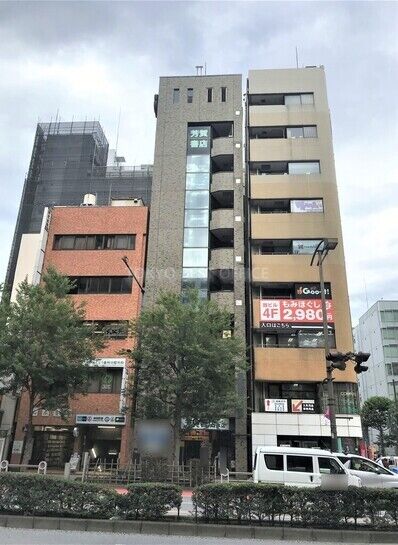 芳賀書店ビル外観①