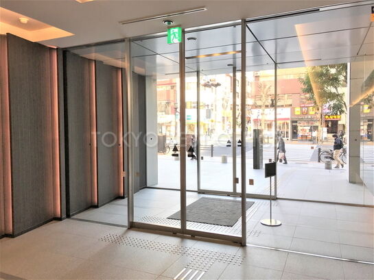 エレベーターホール④