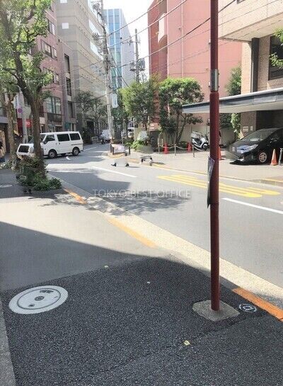 ビル周辺風景①