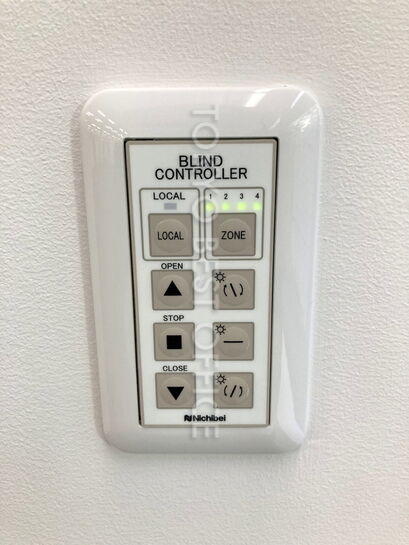 ブラインドコントローラー