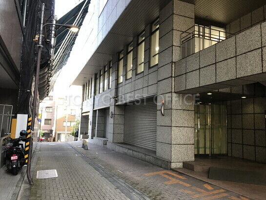 ビル周辺風景③