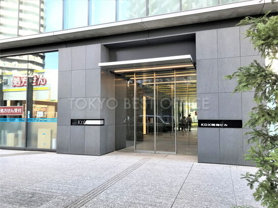 ビルエントランス②