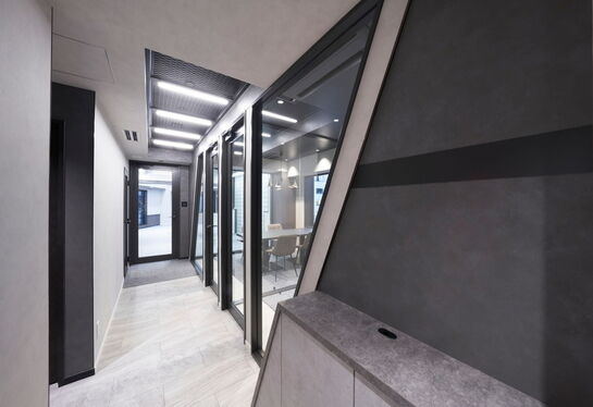 7F-エントランス