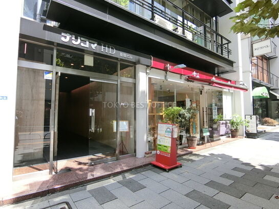 ビルエントランス②