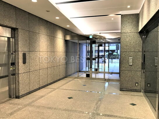 エントランスホール③