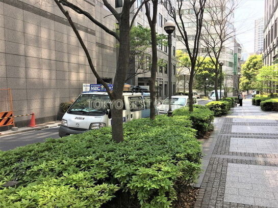 ビル周辺風景③