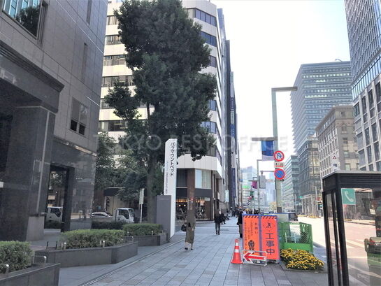 ビル周辺風景②