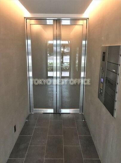 エントランスホール